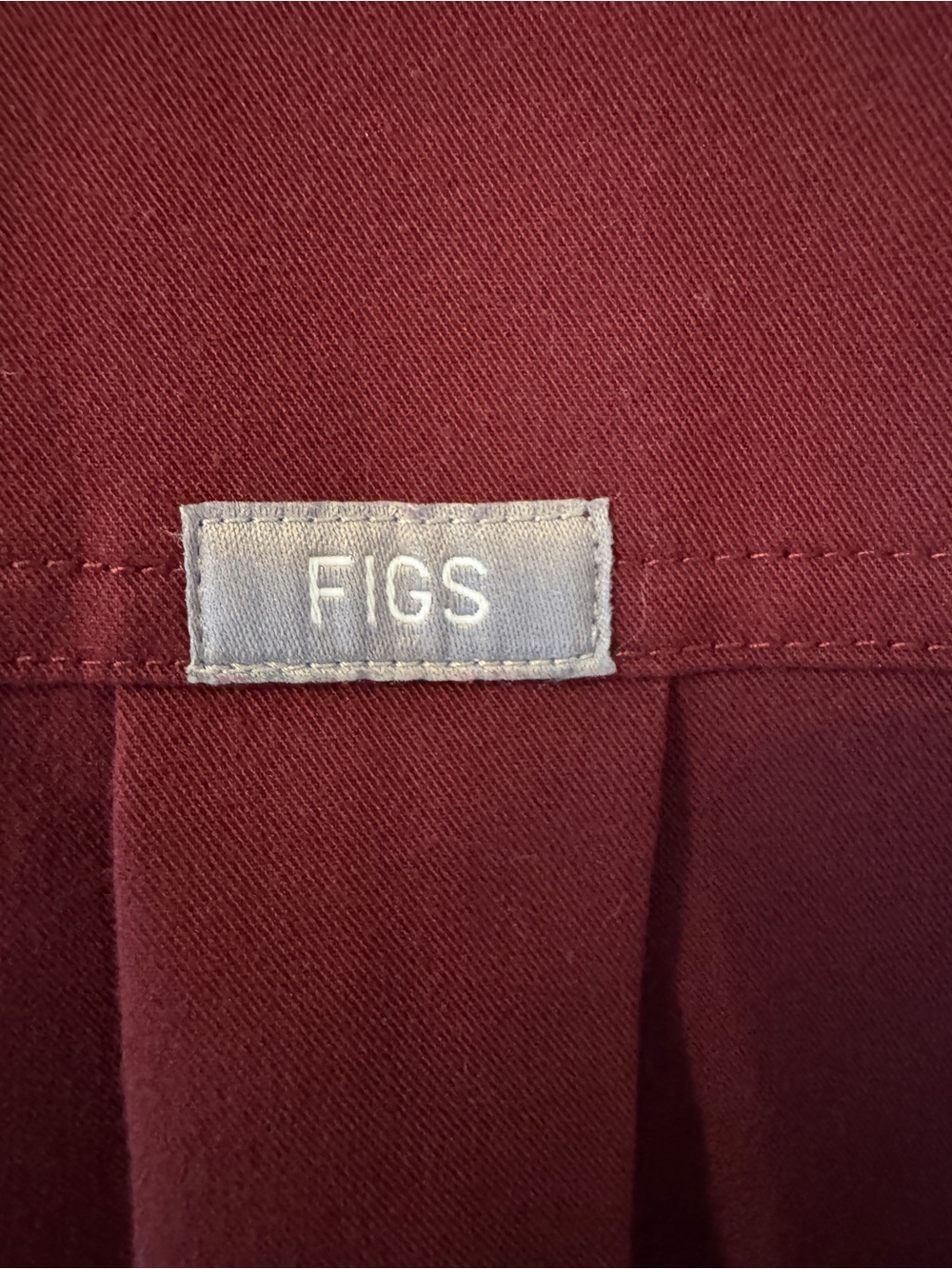 FIGS Rafaela Burgundy Technical Collection  Top XS - Picture 4 of 8
